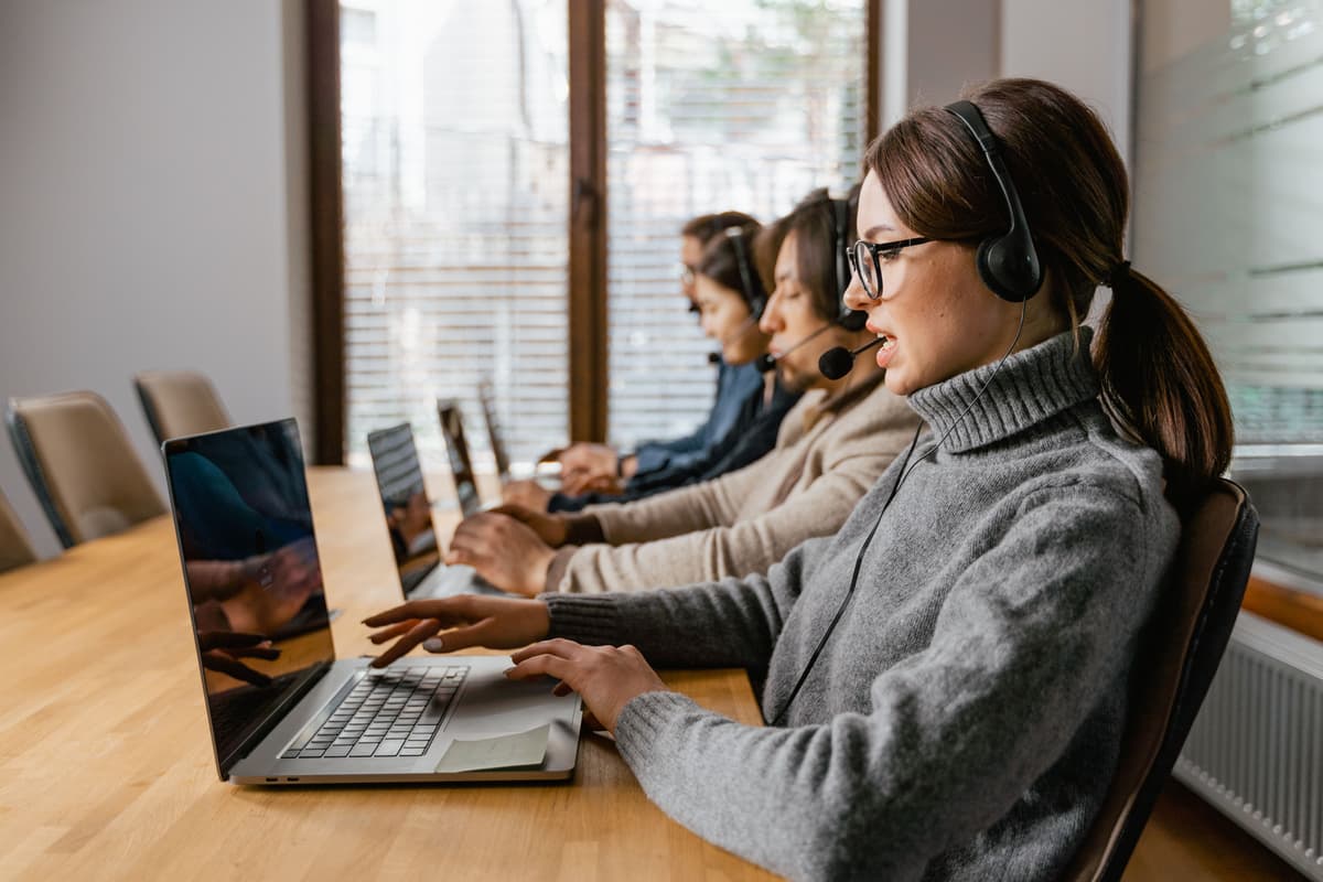 How to Use a CRM for Real Estate: Turn More Leads into Closings